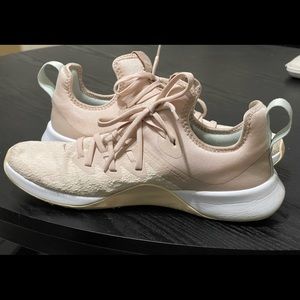 Pink Nike Tennis Shoes